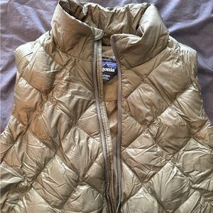 Patagonia women’s vest